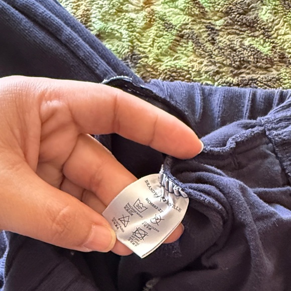 Brandy Melville Dark Blue Joggers - Picture 3 of 7